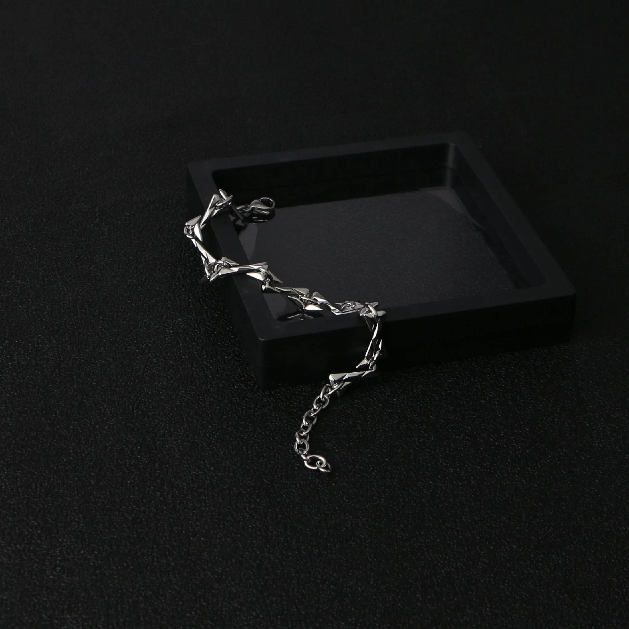 Blade Link Bracelet