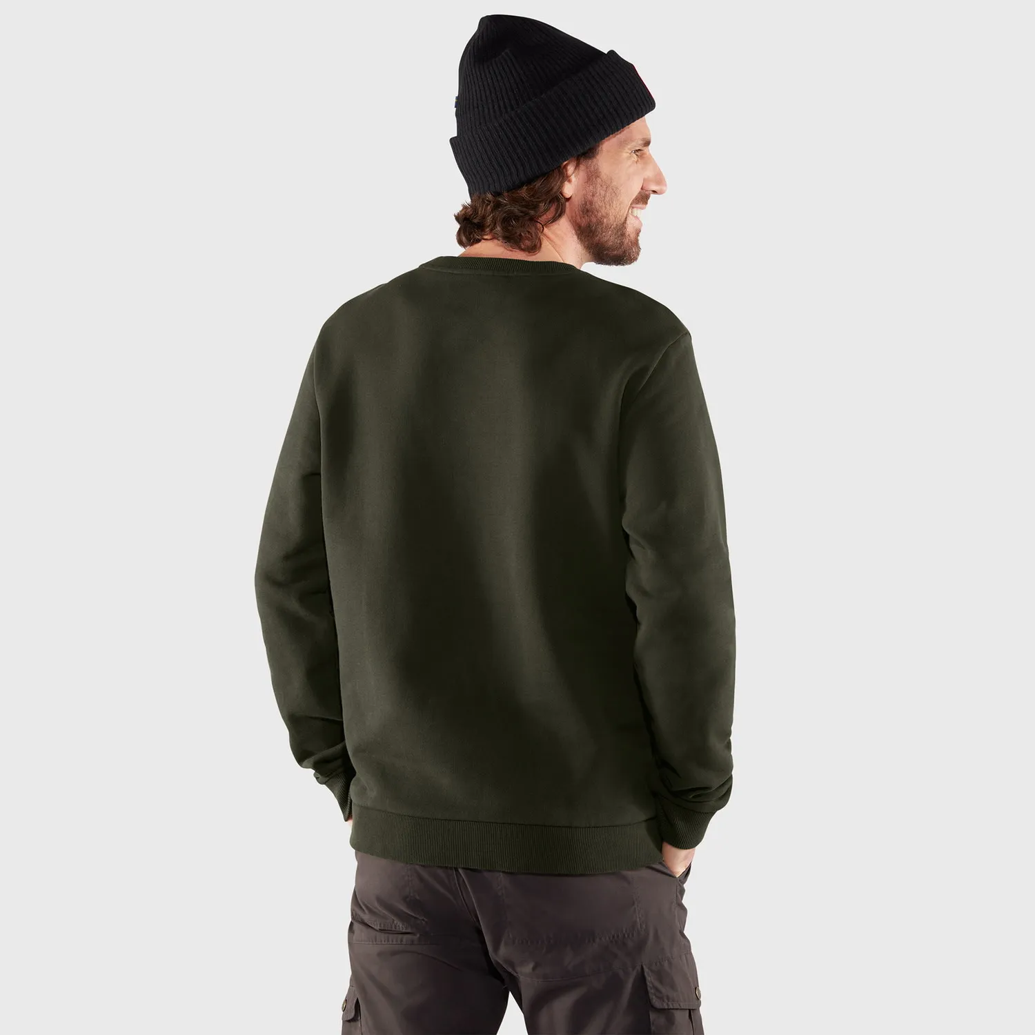 Fjällräven Men&#x27;s Fjällräven Logo Sweater Deep Forest | Buy Fjällräven Men&#x27;s Fjällräven Logo Sweater Deep Forest here | Outnorth