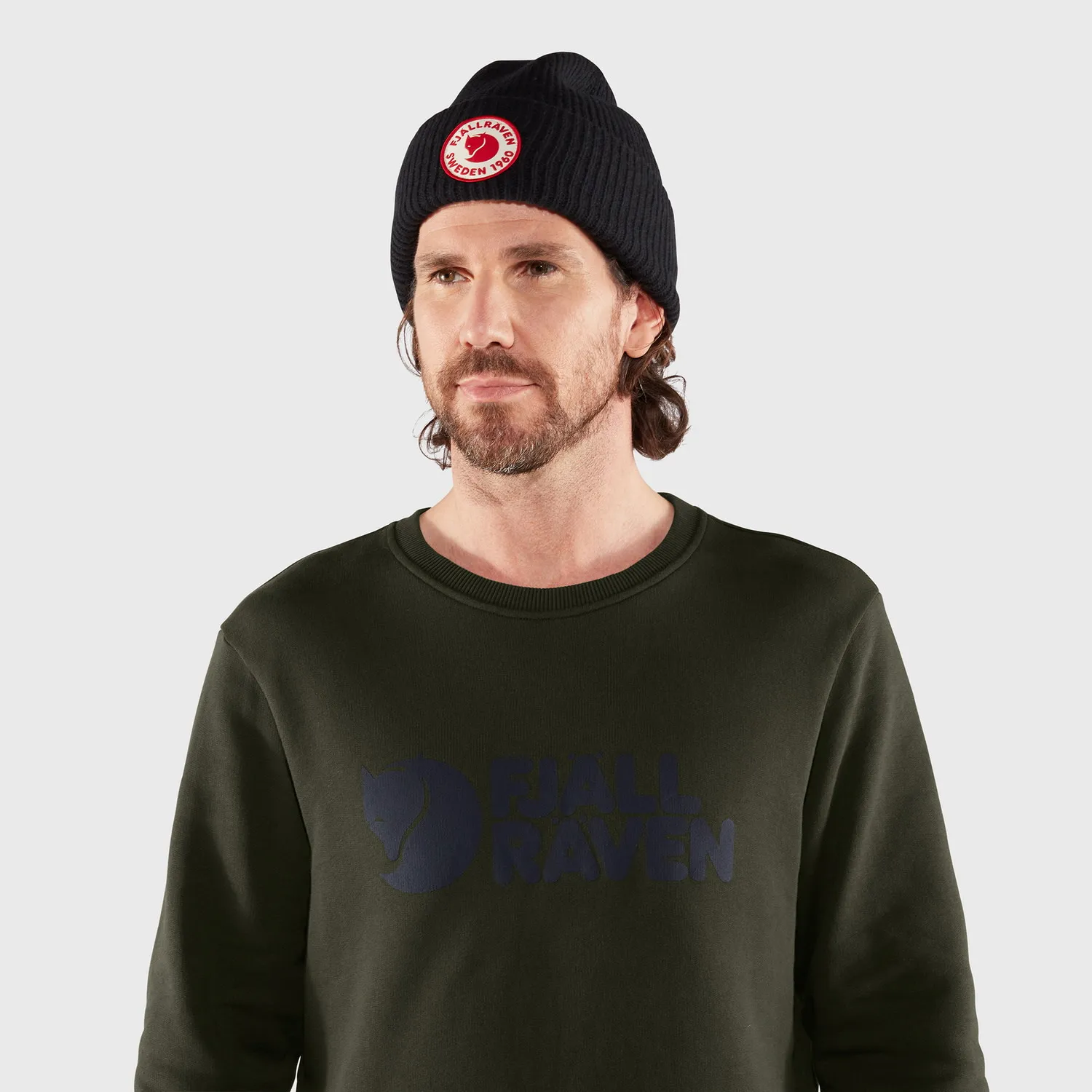 Fjällräven Men&#x27;s Fjällräven Logo Sweater Deep Forest | Buy Fjällräven Men&#x27;s Fjällräven Logo Sweater Deep Forest here | Outnorth