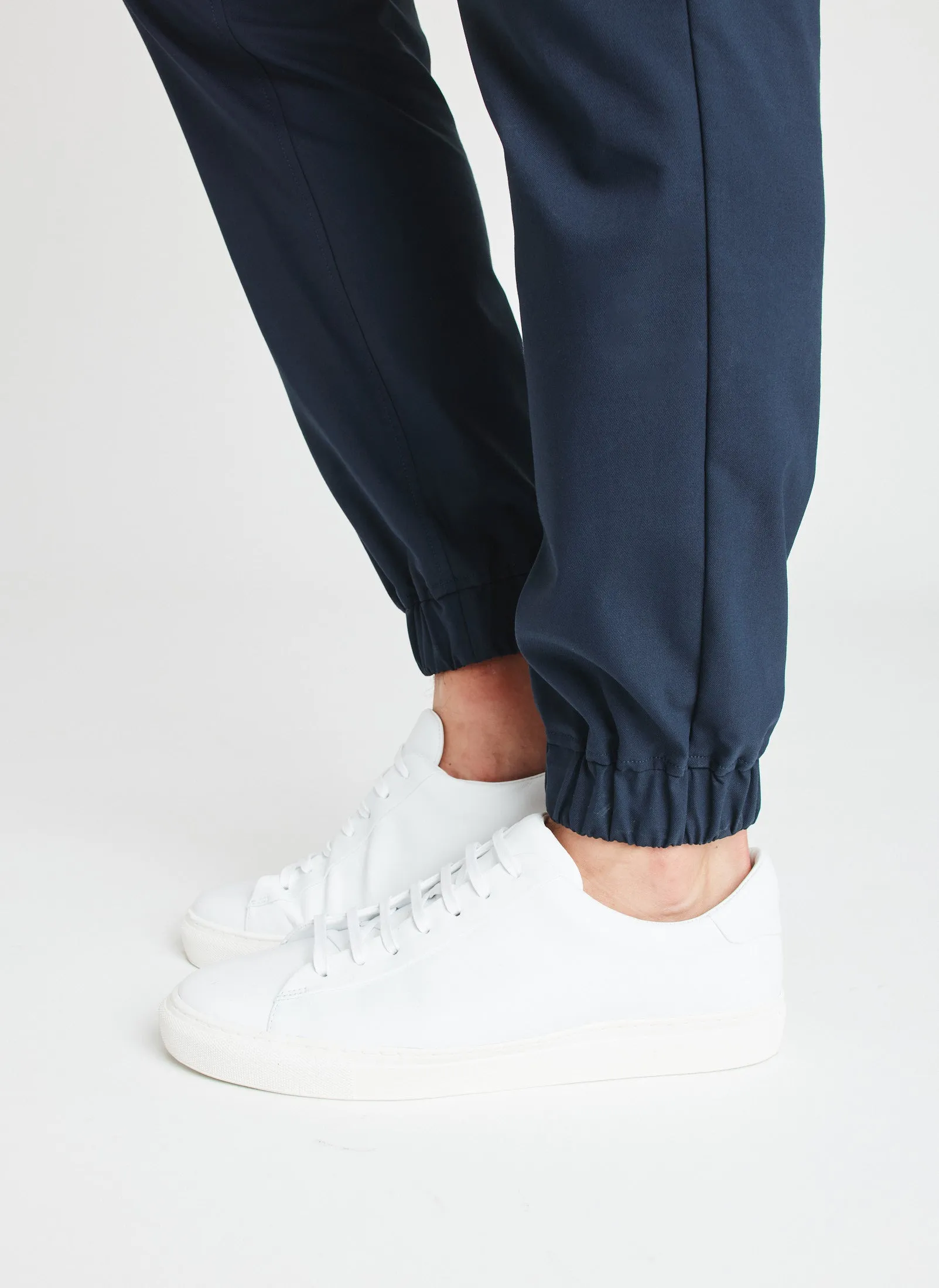 Navigator Commute Joggers Slim Fit