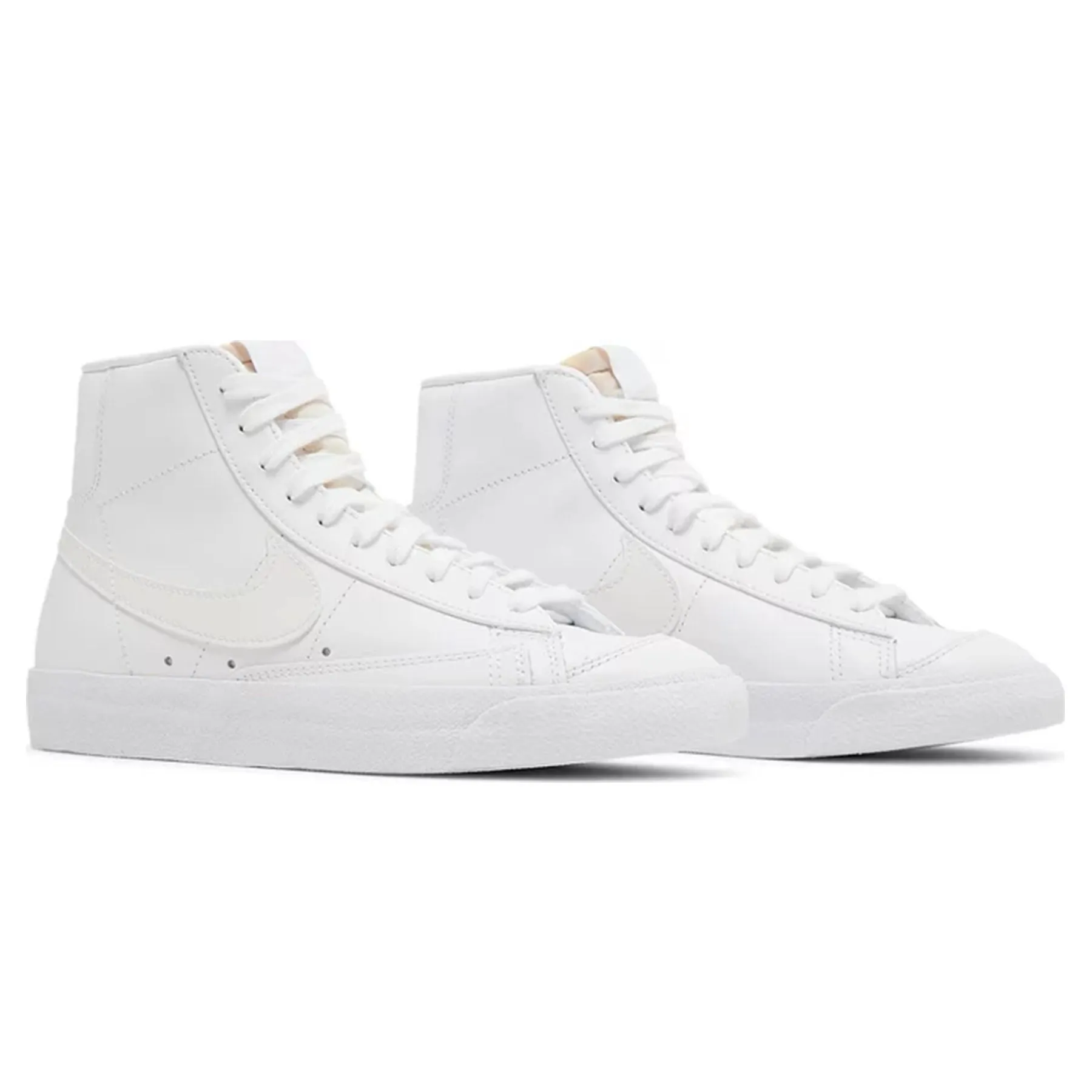 Nike Blazer '77 Vintage Mid Wmns 'Triple White'