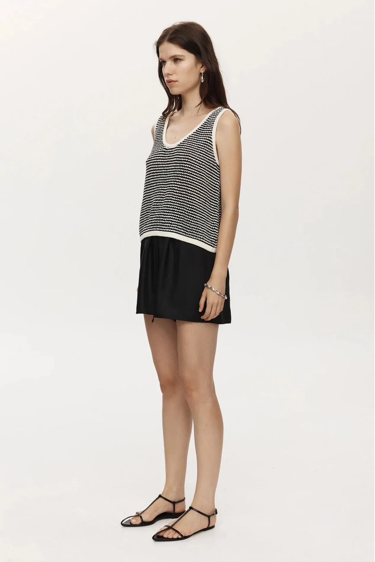 Nova Top Black/Ivory