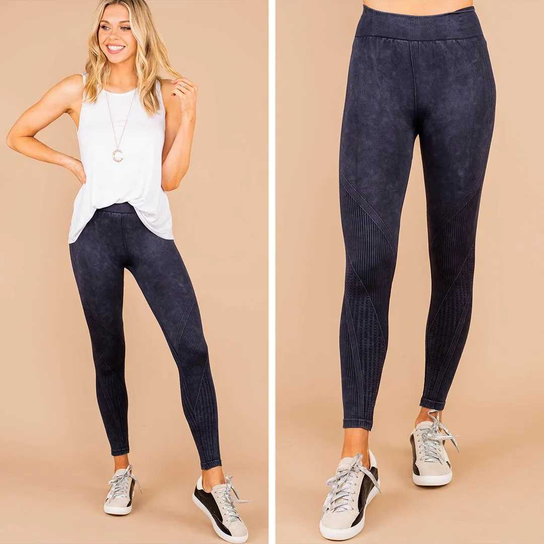 On The Run Black Ribbed Leggings