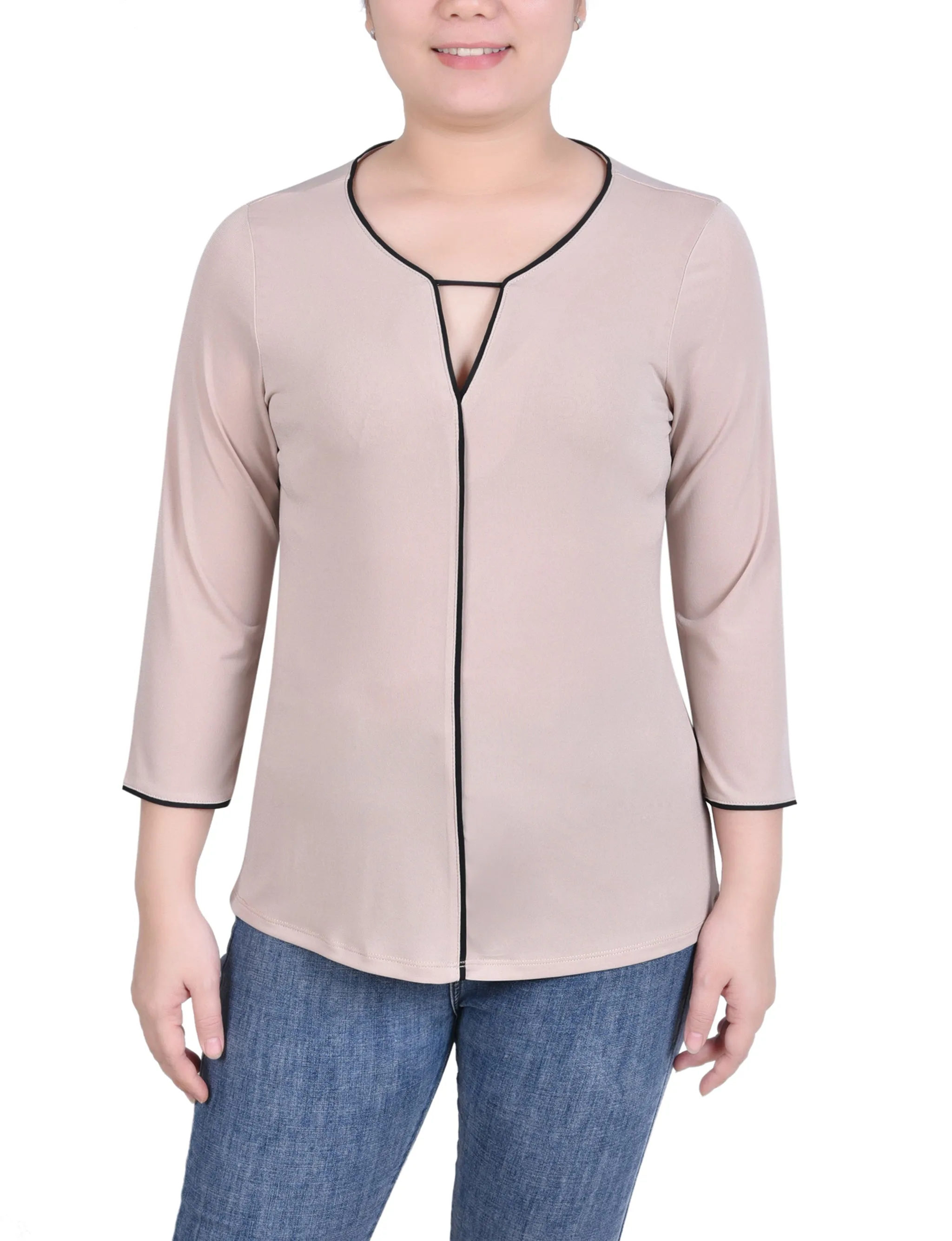 Petite 3/4 Sleeve Piped Top