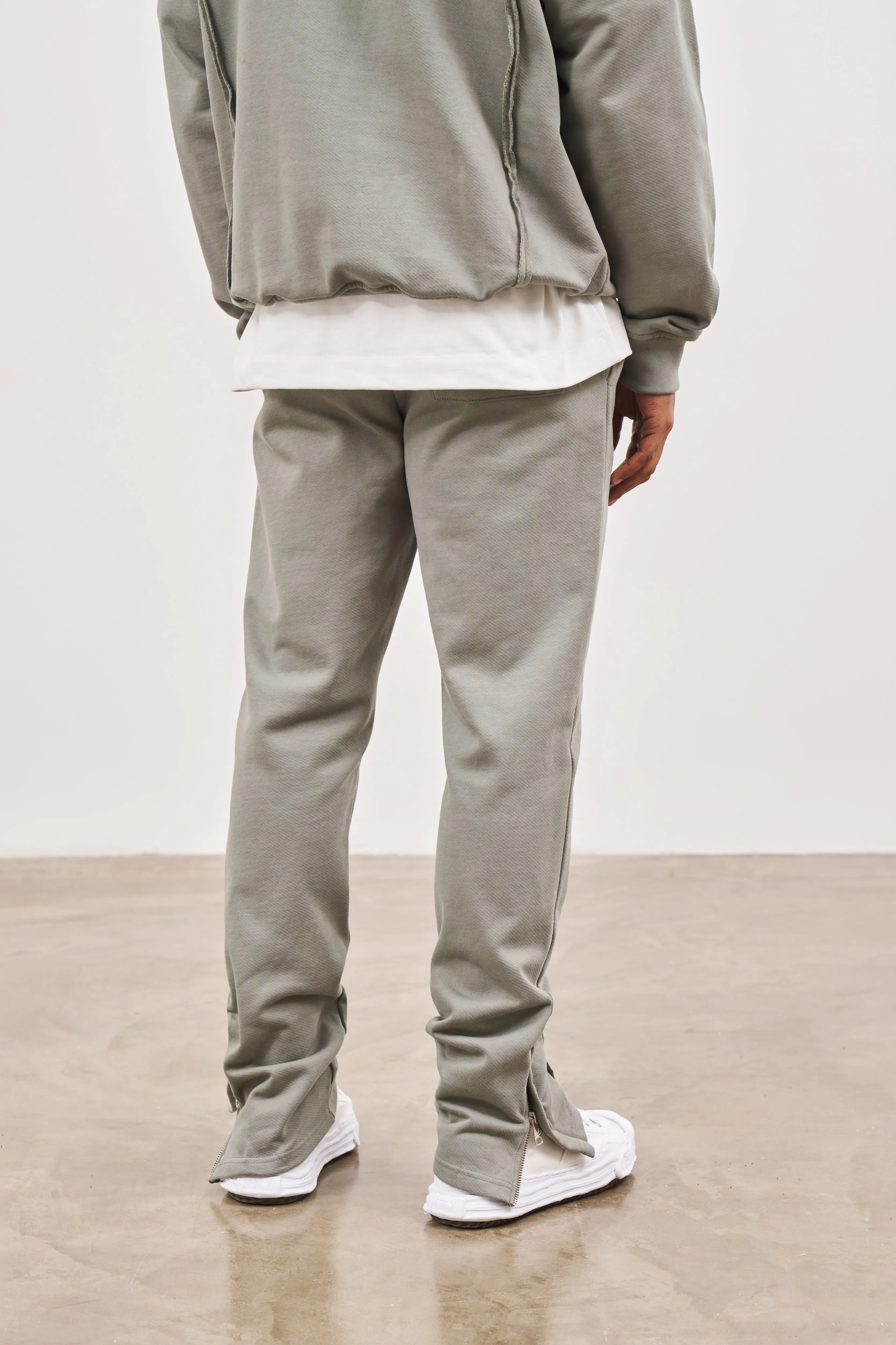 RAW SEAM STRAIGHT LEG JOGGERS - DARK SAGE