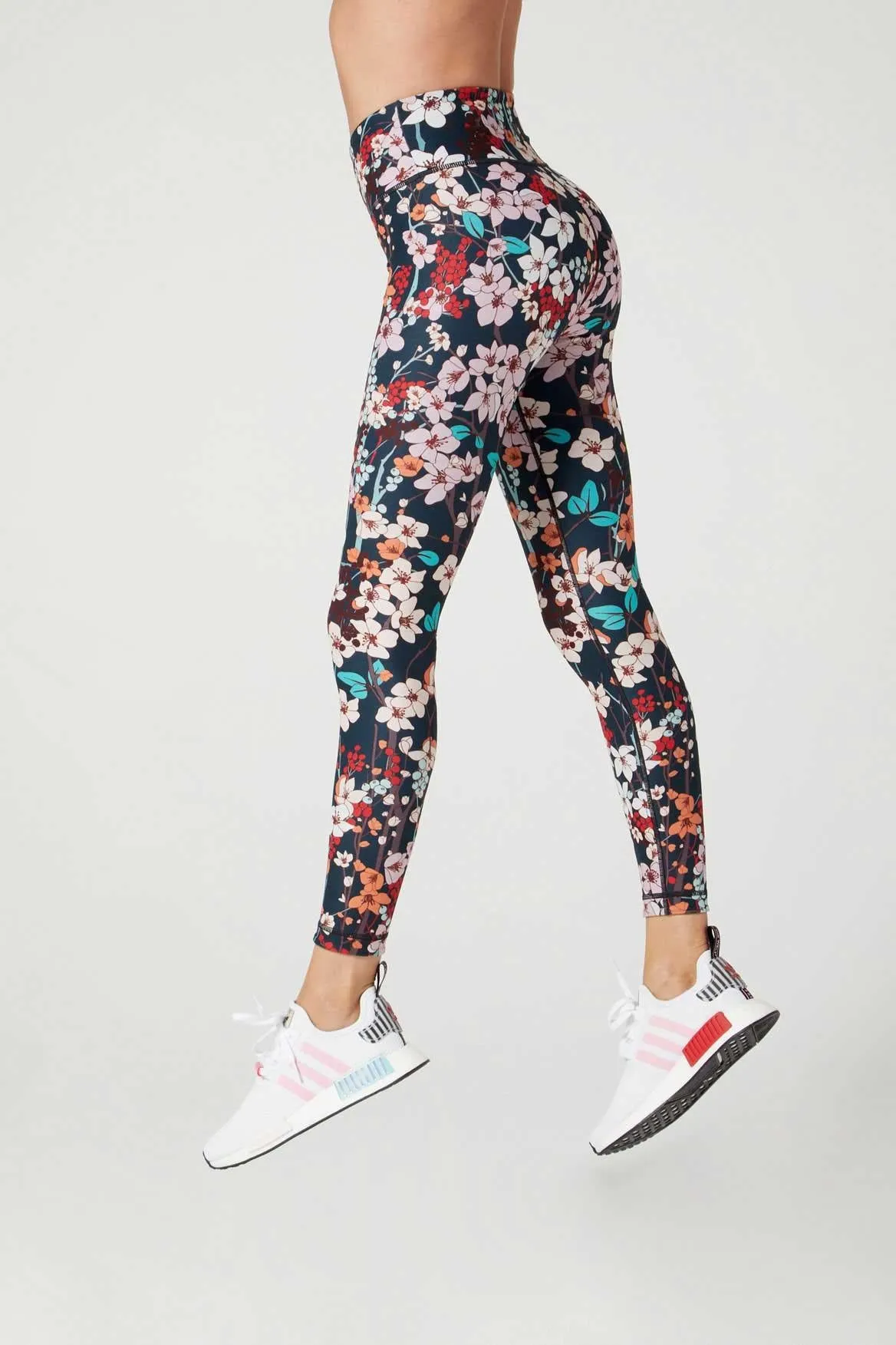Wear It To Heart Aria Back Pocket Legging - Midnight Glory